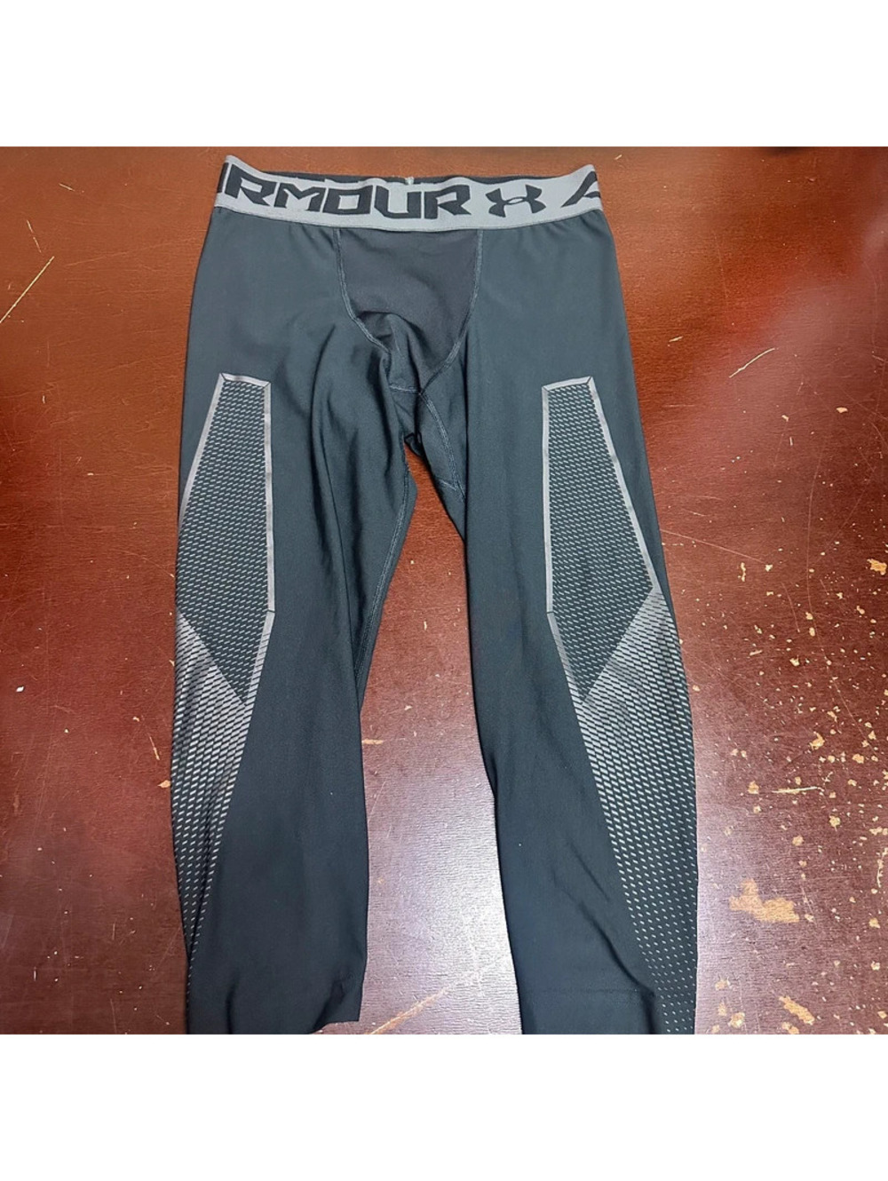 Mens Under Armour HeatGear Black Base Layer Compression Tights Large